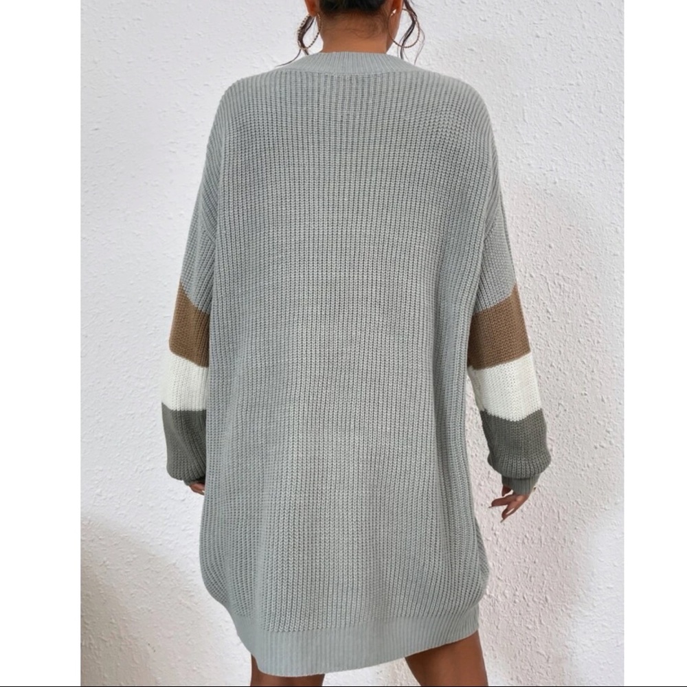 Cozy color Block Knit Oversized Sweater Dress - Picture 2 of 5